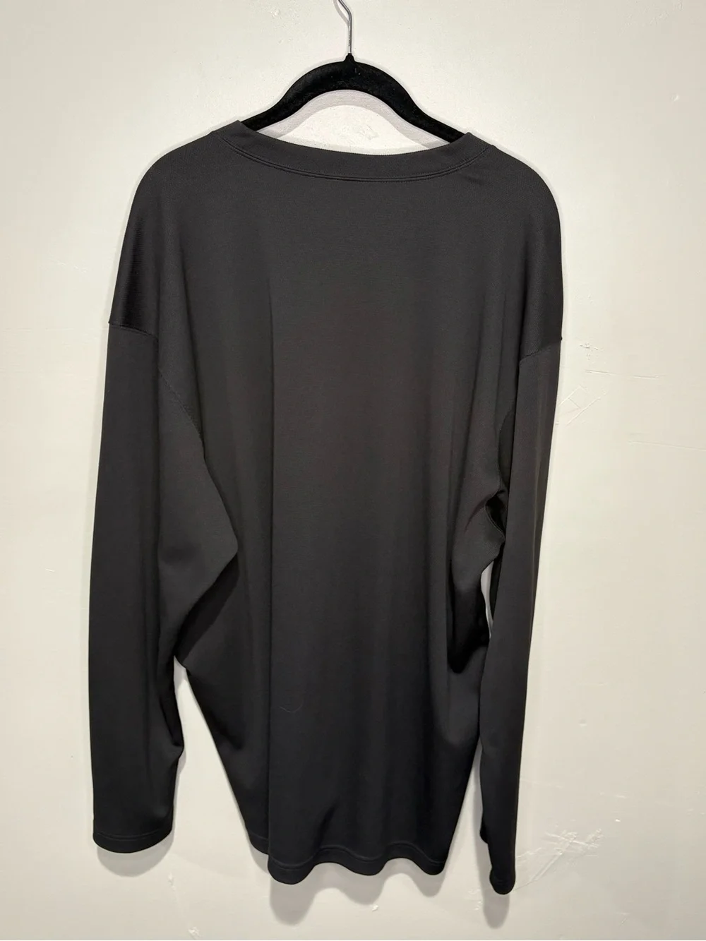 VTG The North Face Men’s Long-Sleeve Henley Shirt in Black - XXL